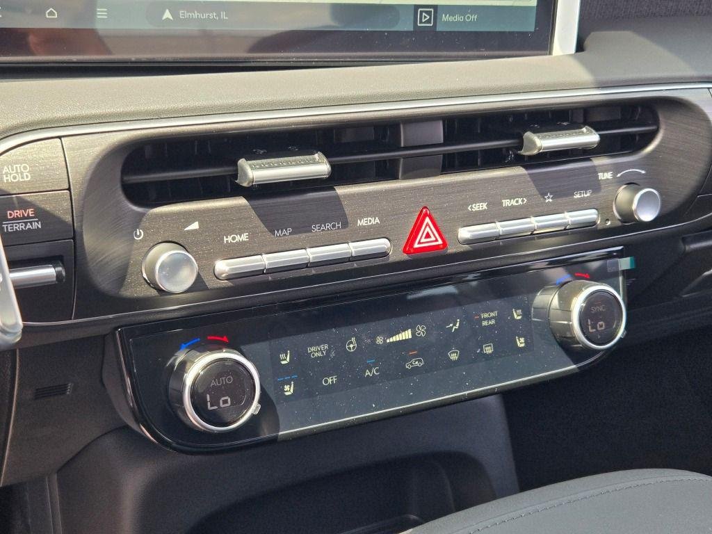 New 2026 White Pearl Hyundai SEL Premium 7P image 30
