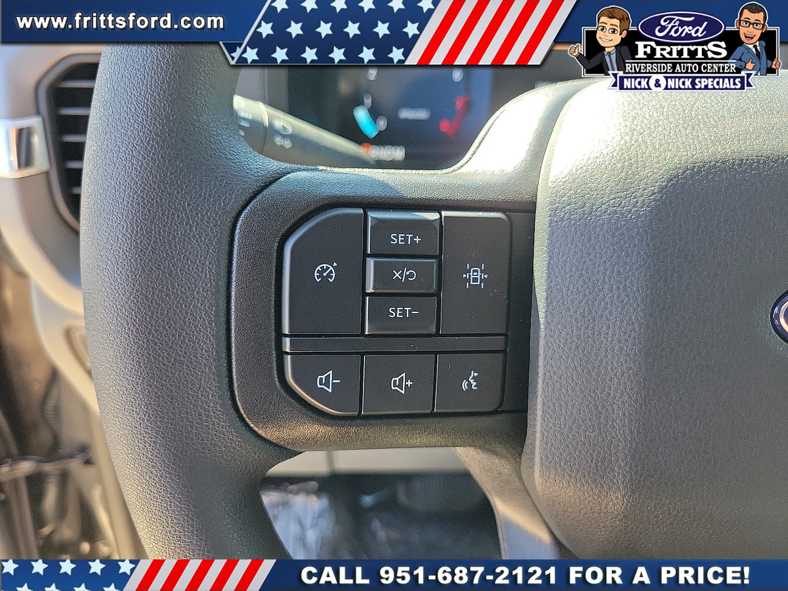 New 2026 Carbonized Gray Metallic Ford XLT image 6