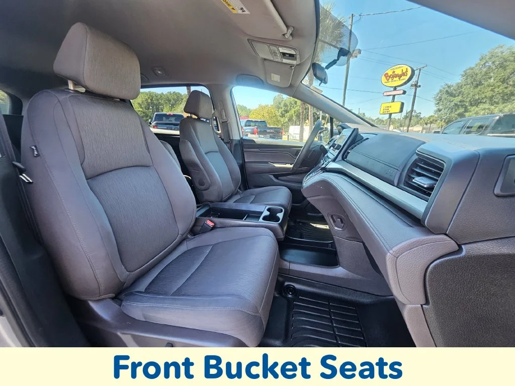 Used 2019 Lunar Silver Metallic Honda LX image 27