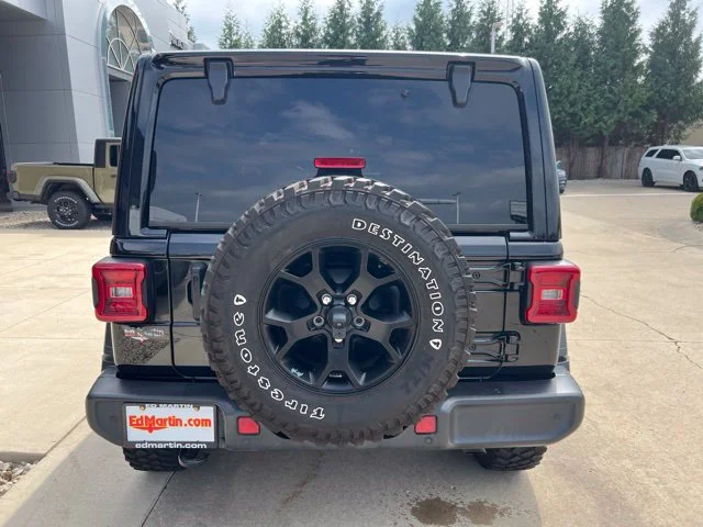Certified Used 2023 Black Jeep Sport image 4