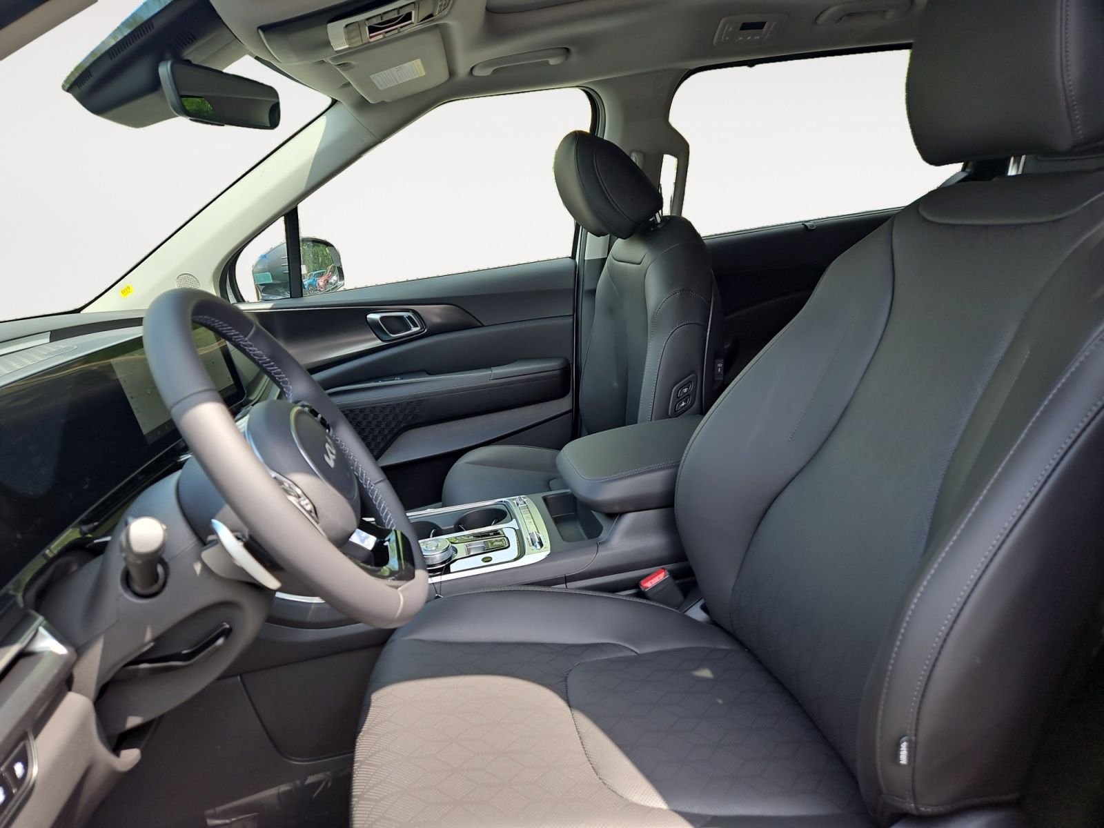 New 2026 Snow White Pearl Kia SX image 9