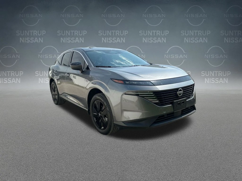 Used 2025 Gray Nissan SV image 38