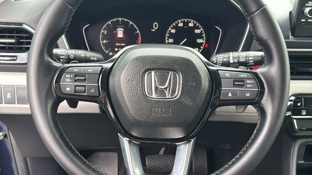 Used 2024 Obsidian Blue Pearl Honda Touring image 12