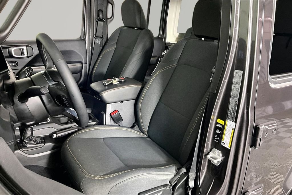 Used 2025 Black Jeep Sahara 4xe image 20