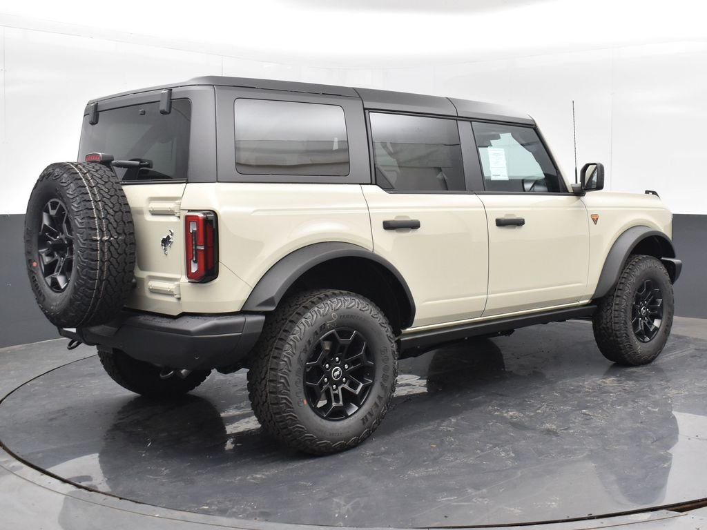 New 2026 Desert Sand Ford Badlands® image 20