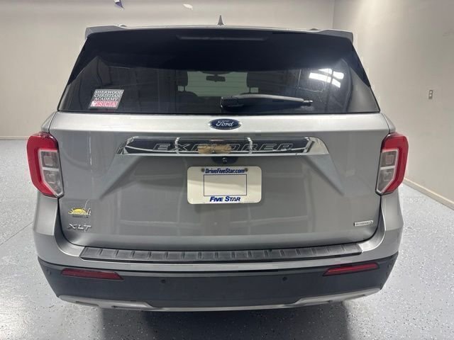 Used 2020 Silver Ford XLT image 7