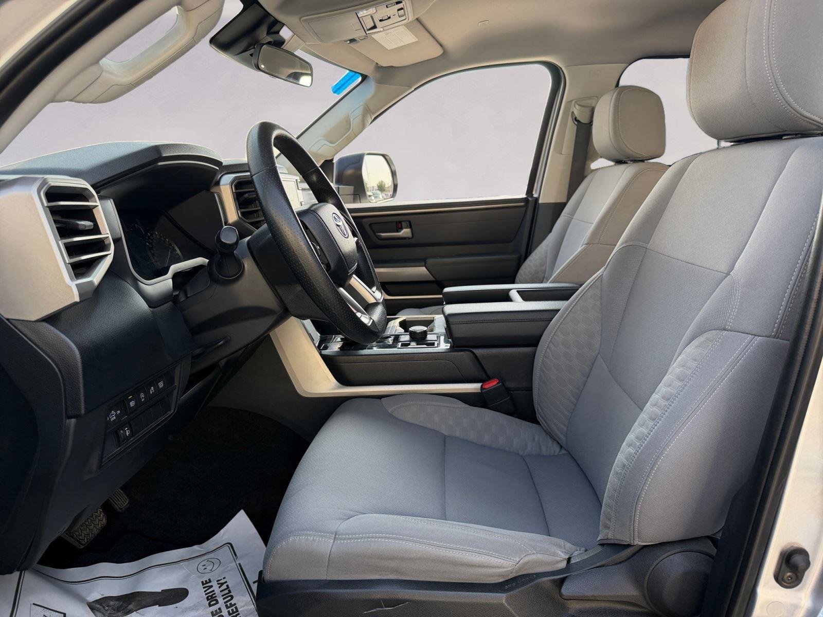 2022 Toyota Tundra SR5 - Photo 9