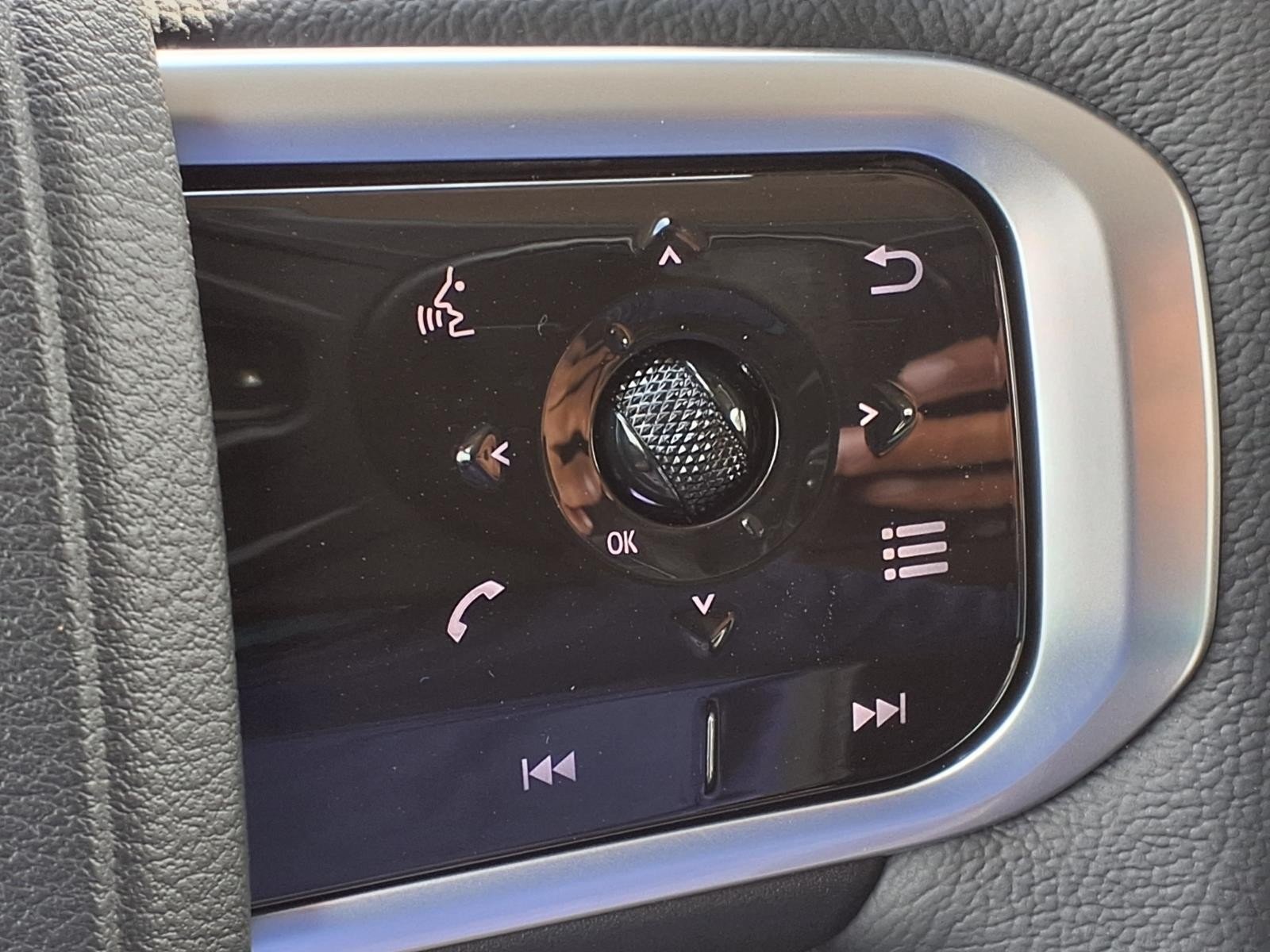 2026 Nissan Armada SV White at Sterling McCall Nissan