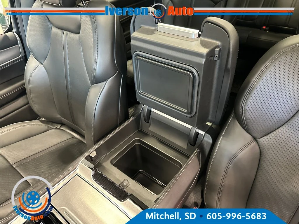 New 2026 Steel Blue Exterior Paint Jeep Upland image 22