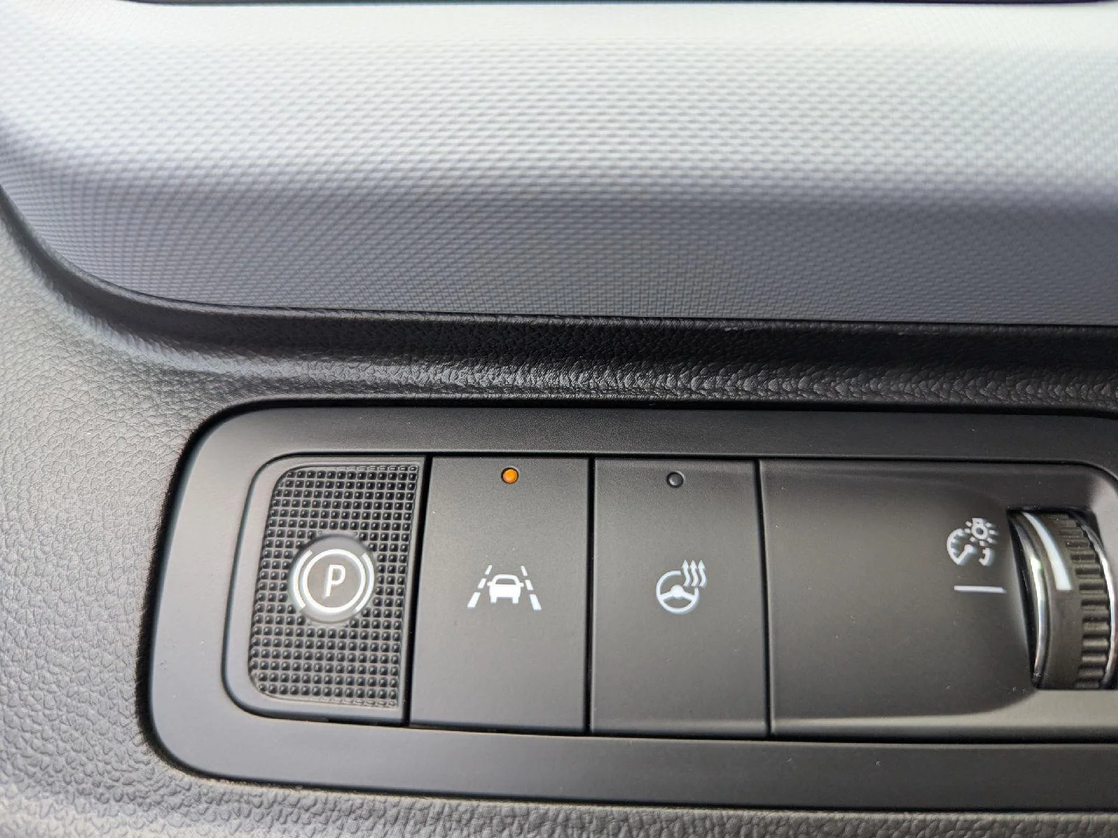 2027 Chevrolet Bolt LT - Photo 46