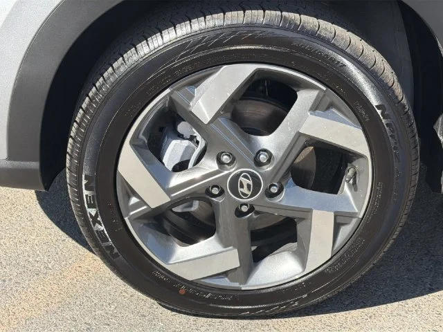 Used 2026 Silver Hyundai SEL image 17