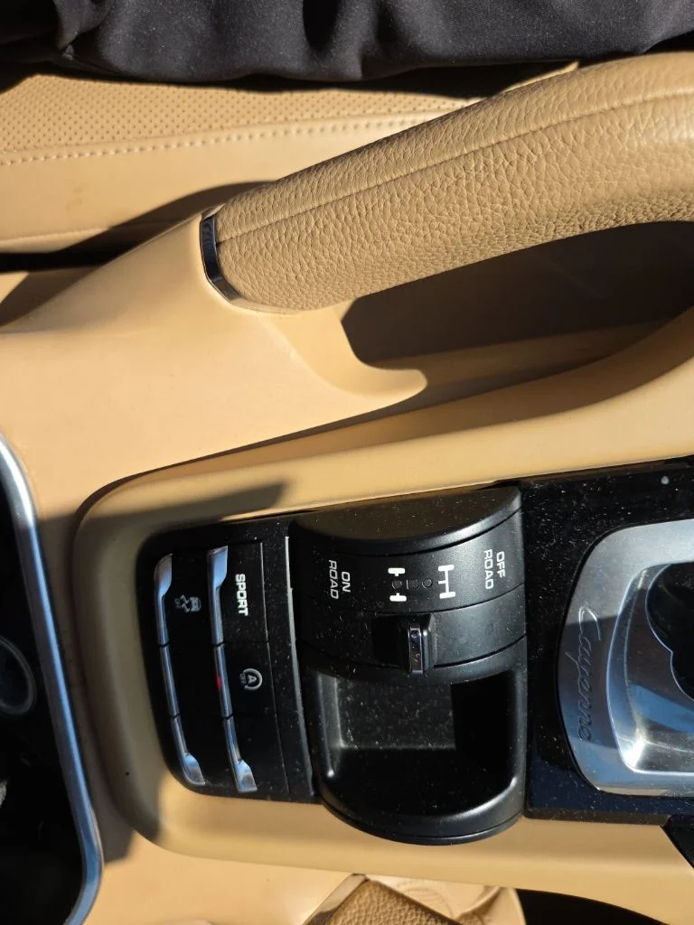 Used 2014 Black Porsche Base image 19