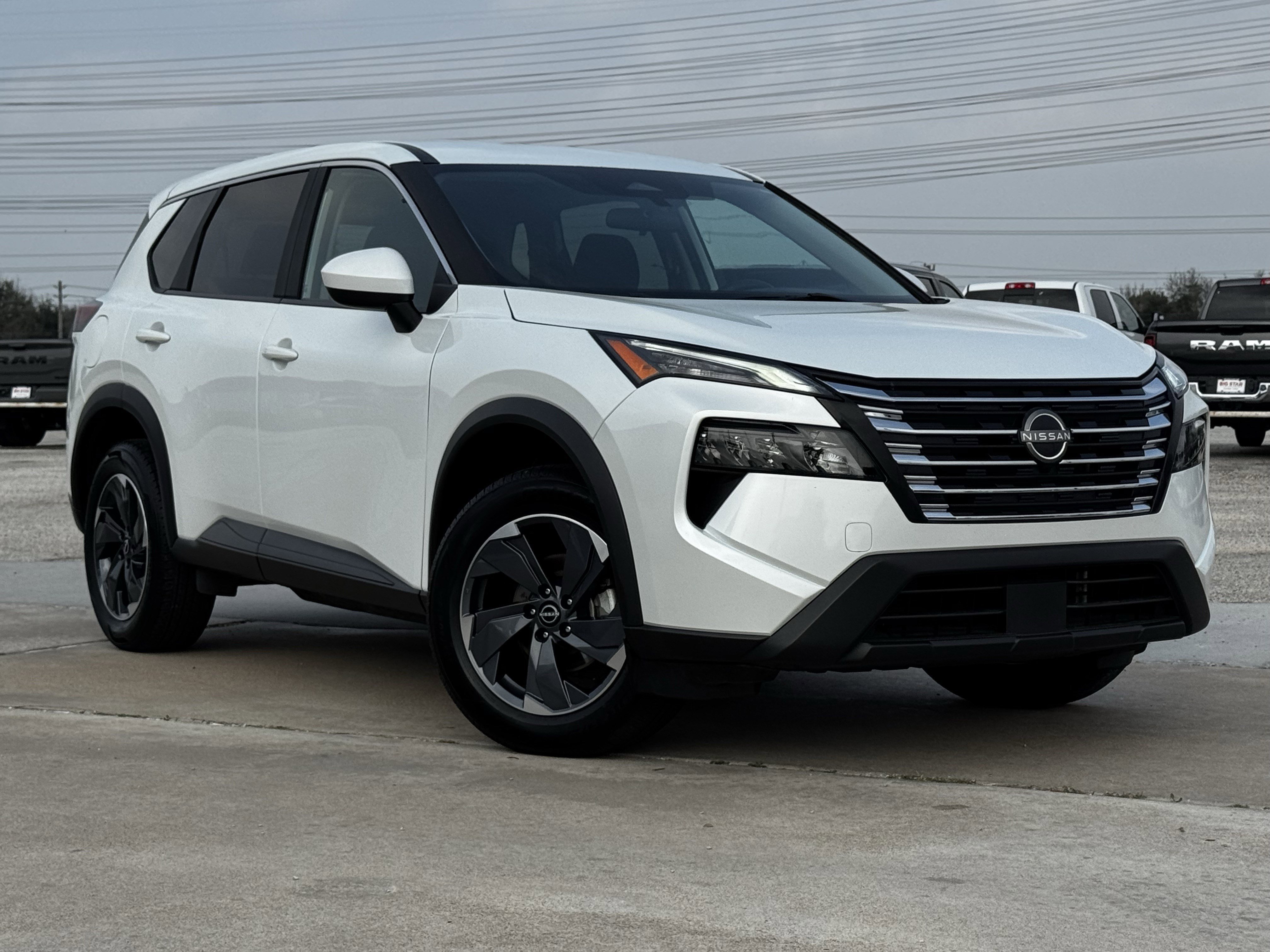 Used 2024 Nissan Rogue SV with VIN 5N1BT3BAXRC691973 for sale in Webster, TX
