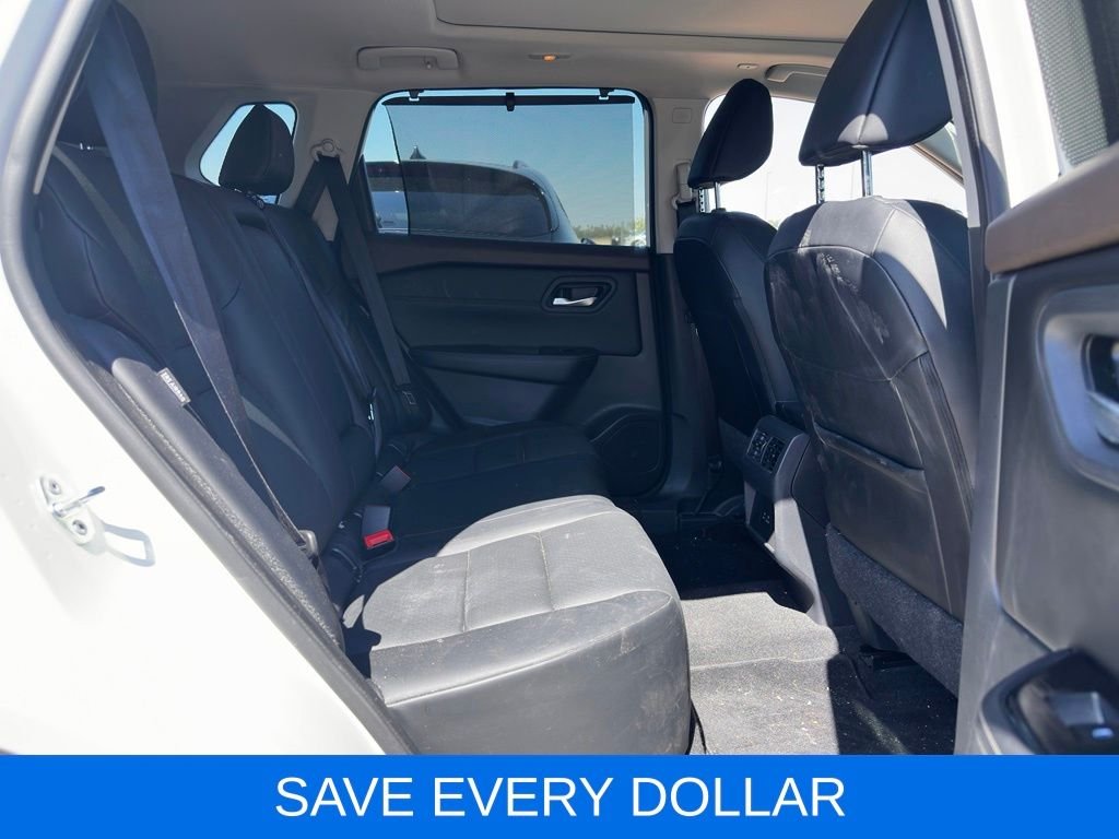Used 2023 White Nissan SV image 19
