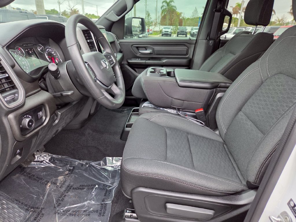2026 RAM 1500 Tradesman - Photo 13