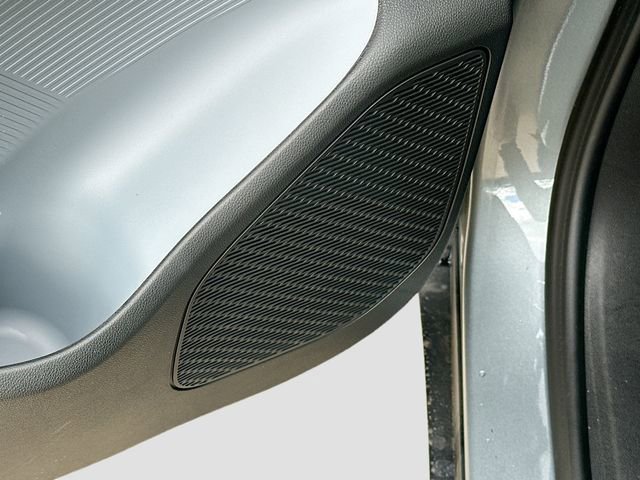 New 2027 Sterling Grey Metallic Chevrolet LT image 20
