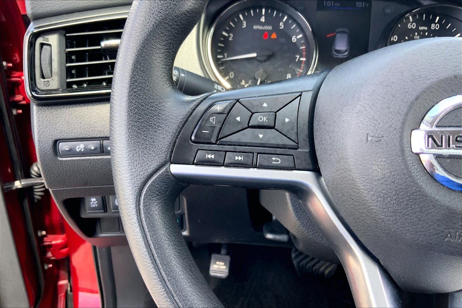 Used 2020 Scarlet Ember Tintcoat Nissan SV image 23