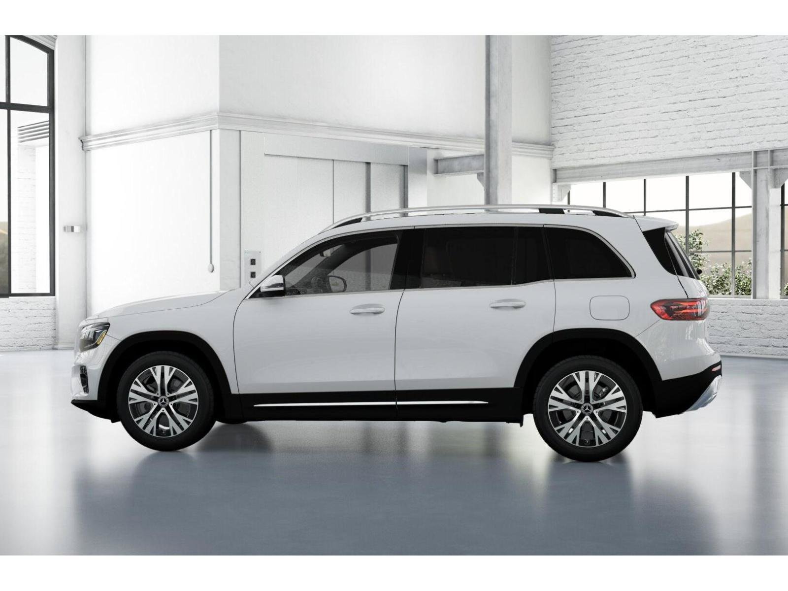 New 2026 Polar White Mercedes-Benz GLB 250 image 45
