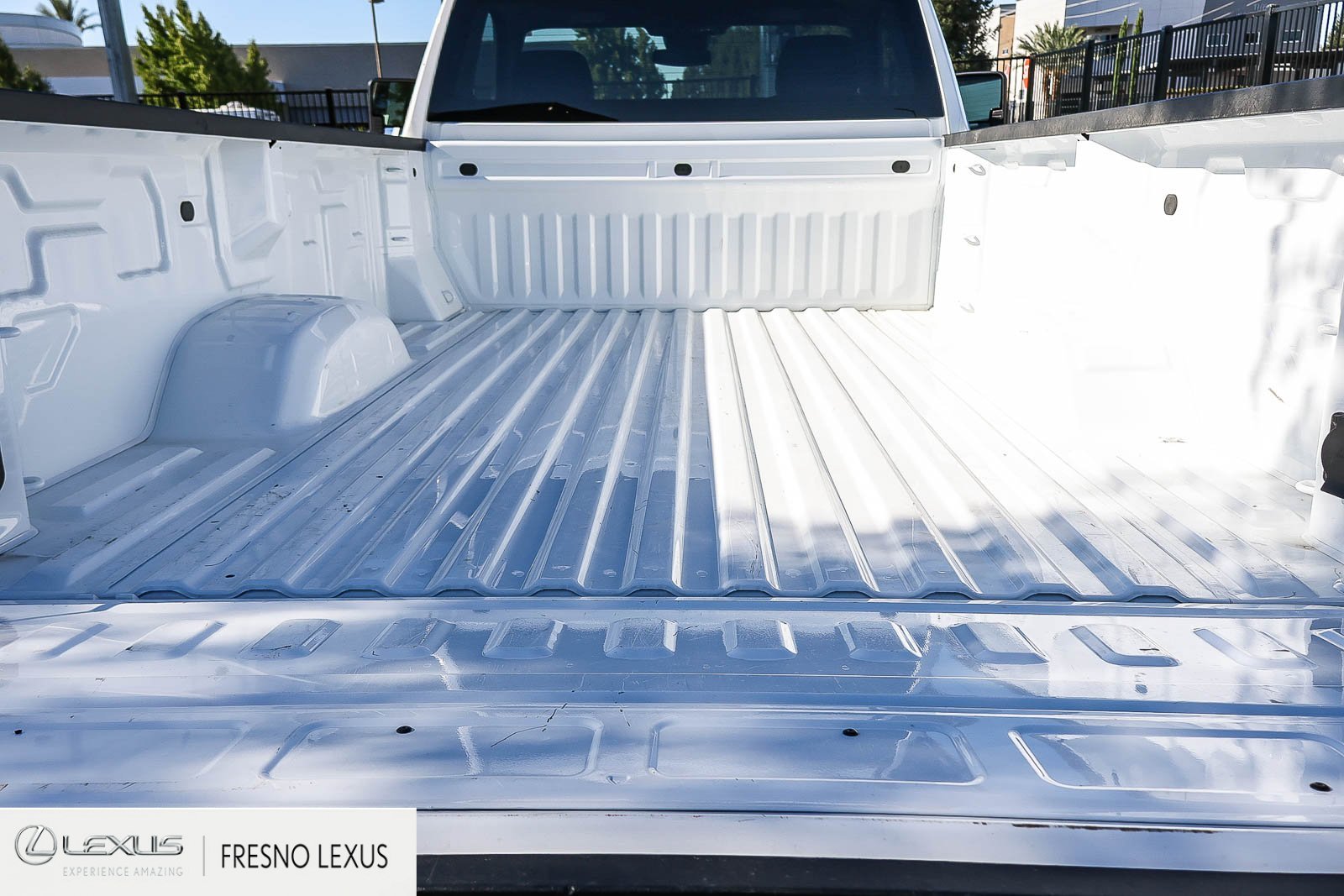 2025 GMC Sierra 3500HD SLE - Photo 18