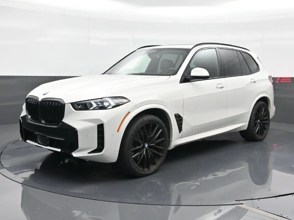 2025 BMW X5 40i - Photo 1