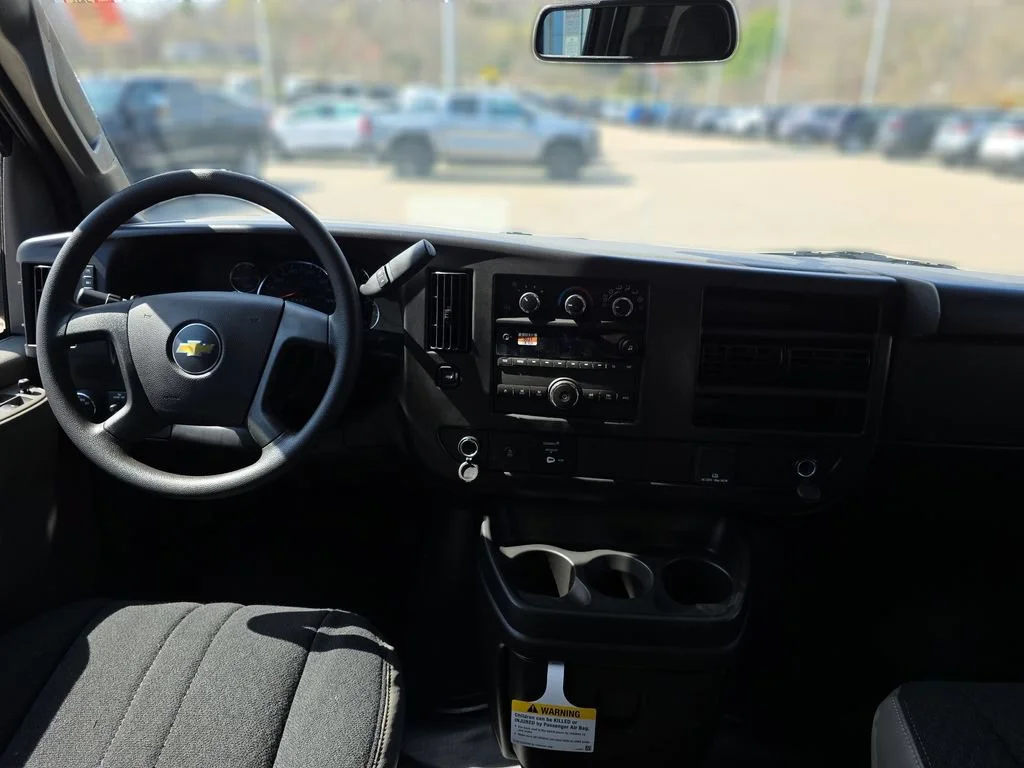 2026 Chevrolet Express Cargo Work Van - Photo 25