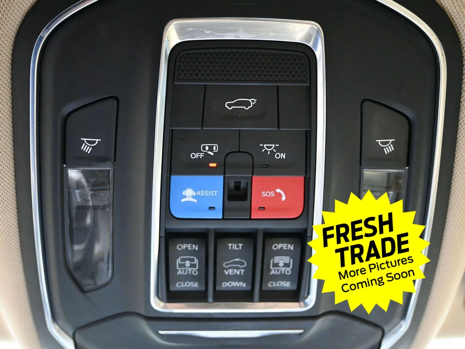 Used 2022 Silver Zynith Jeep Limited image 36