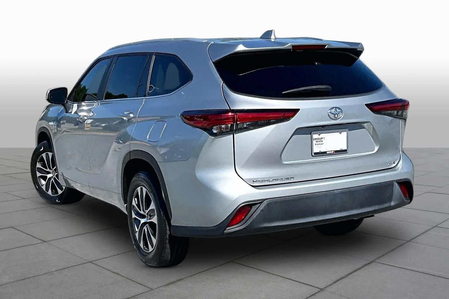 Used 2023 Celestial Silver Metallic Toyota XLE image 11