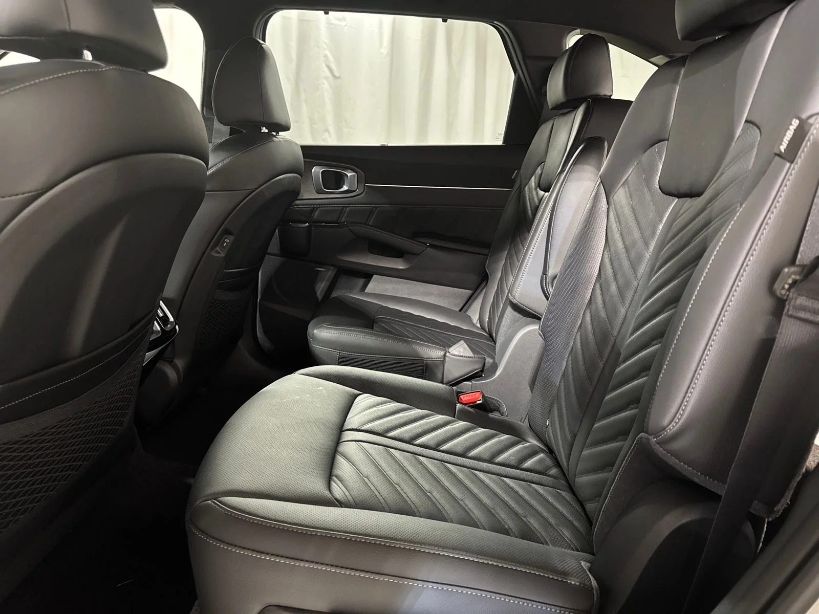 New 2026 Ivory Kia X-Line SX Prestige image 5