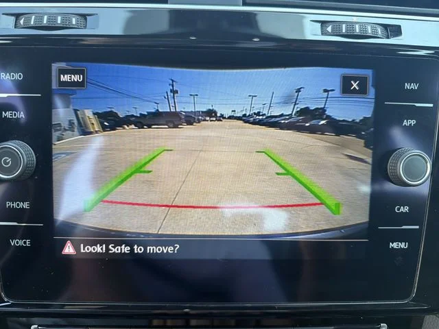 Used 2019 Gray Volkswagen DCC & Navigation 4Motion image 19