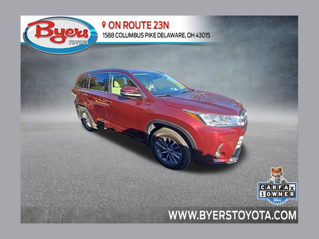 Used 2018 Ooh La La Rouge Mica Toyota XLE image 1