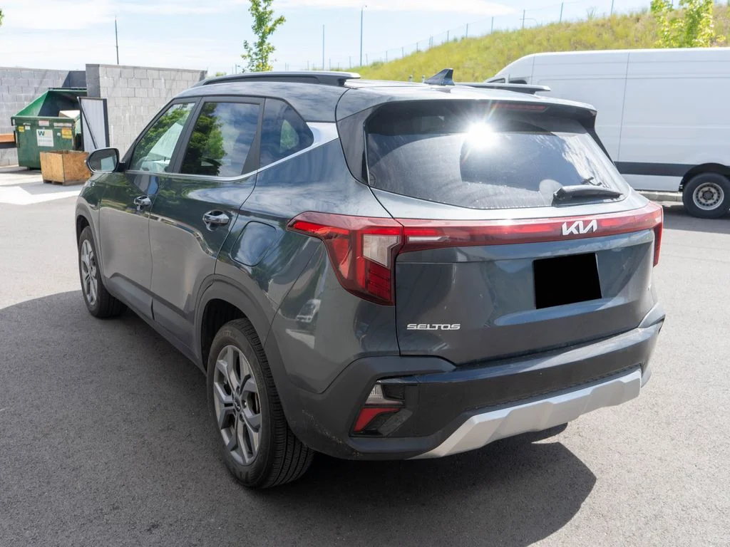 Used 2024 Gray Kia S image 5