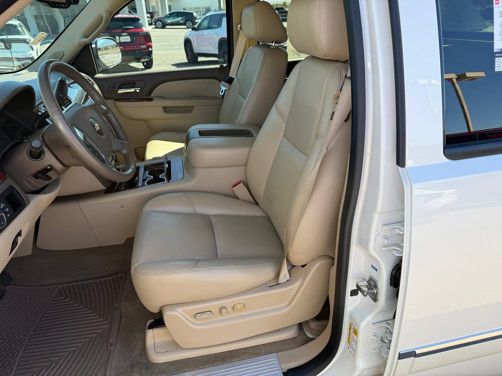 2012 Chevrolet Avalanche LTZ - Photo 29