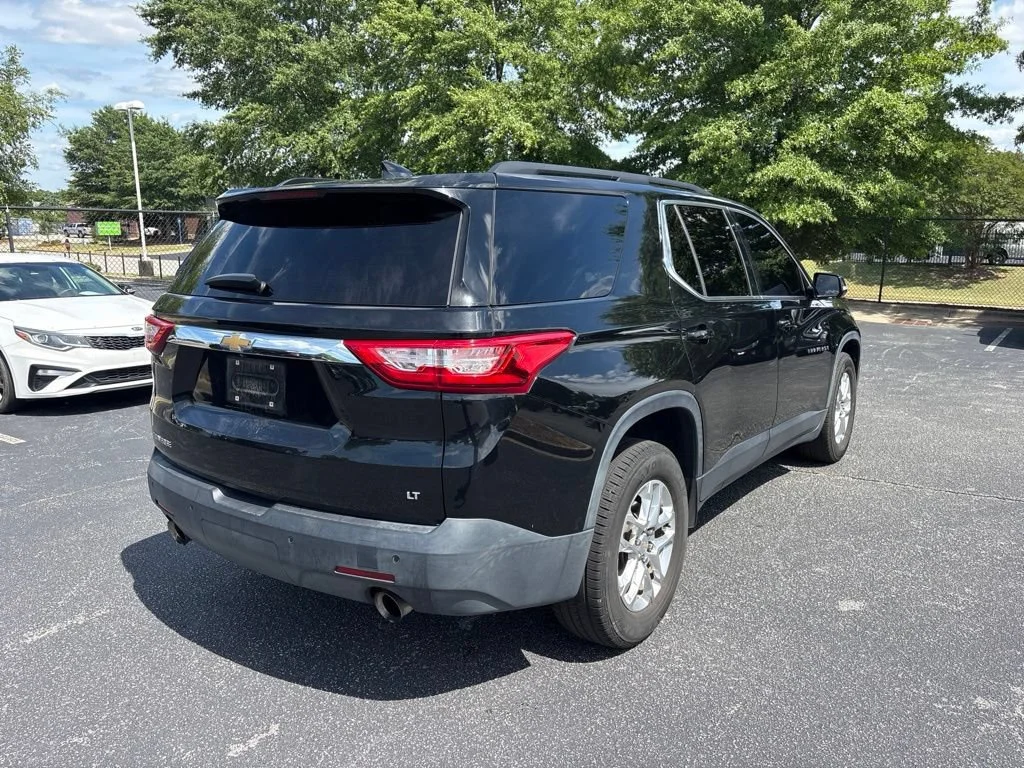 Used 2019 MOSAIC BLACK METALLIC Chevrolet LT Cloth image 3