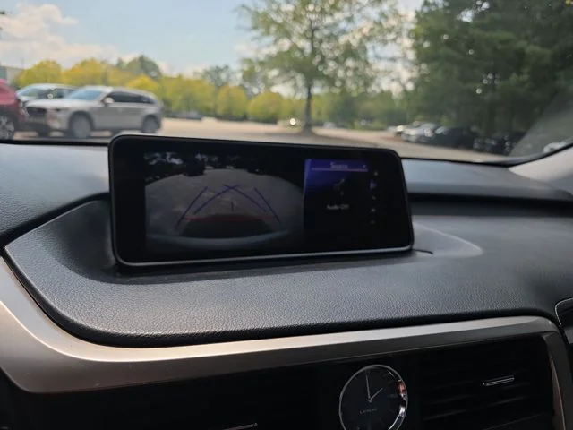 Used 2017  Lexus 350 image 17