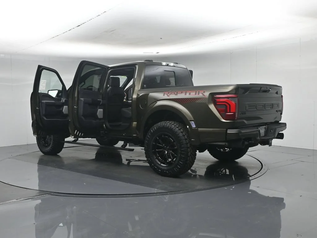 New 2026 Shelter Green Ford Raptor image 37