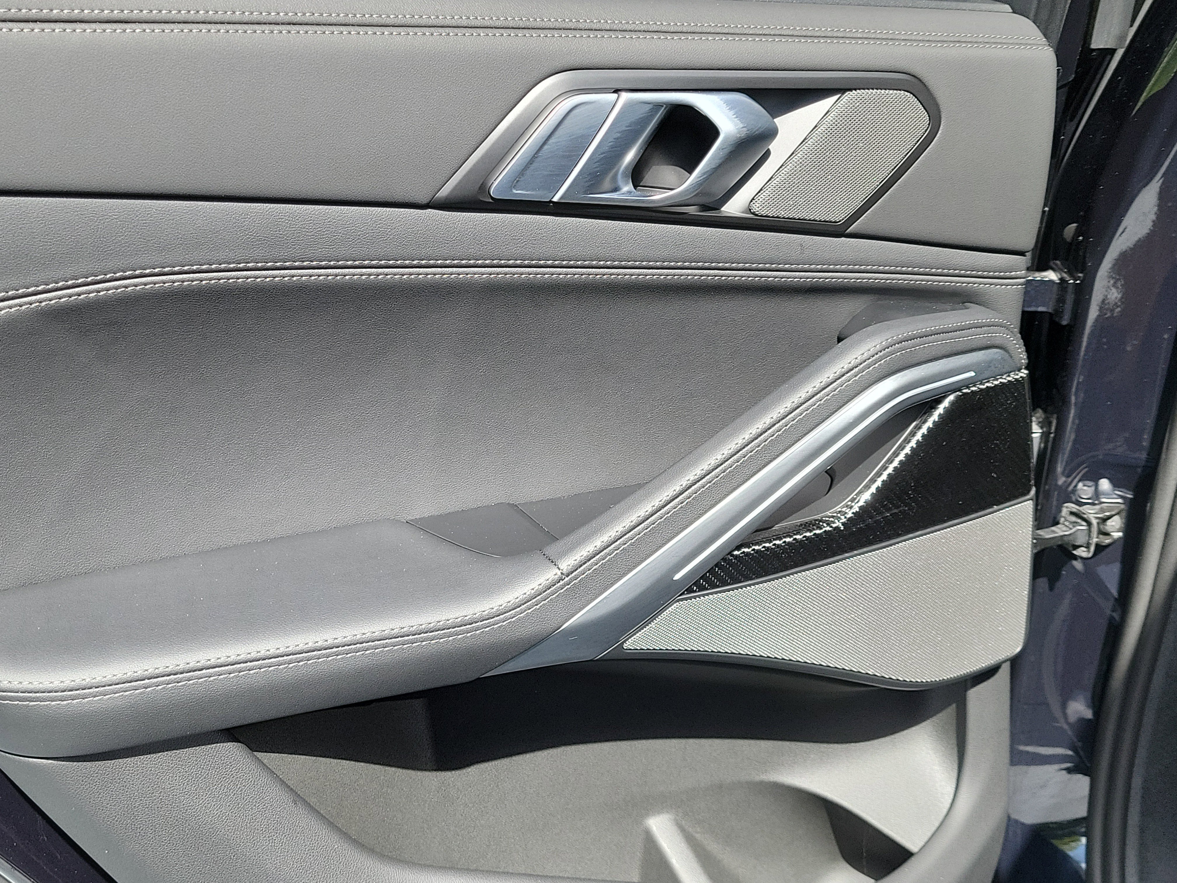 Certified Used 2025 Carbon Black Metallic BMW M60i image 16