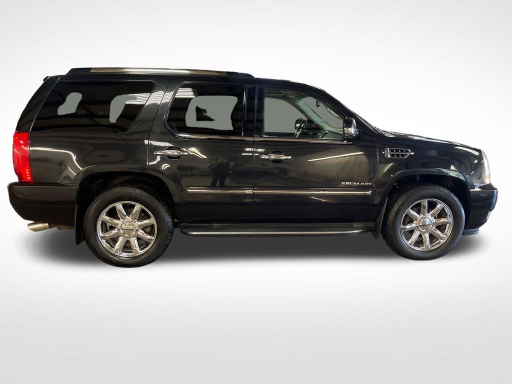 Used 2012 Black Cadillac Luxury image 7