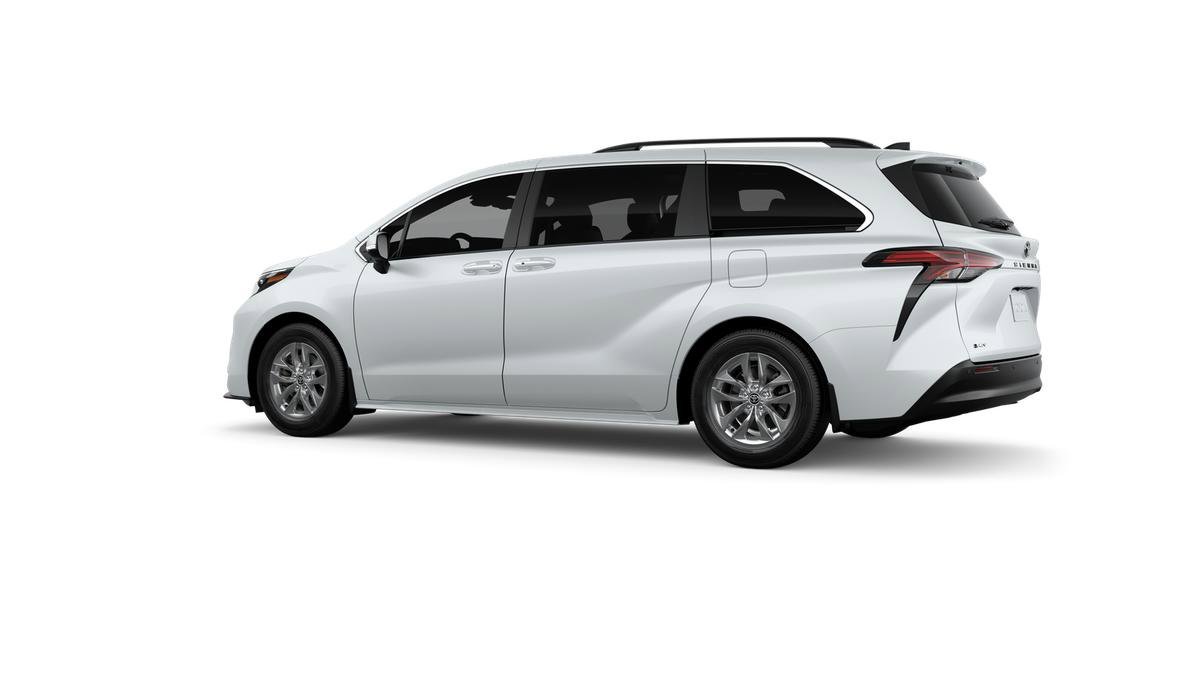 New 2026 Wind Chill Pearl Toyota XLE image 27