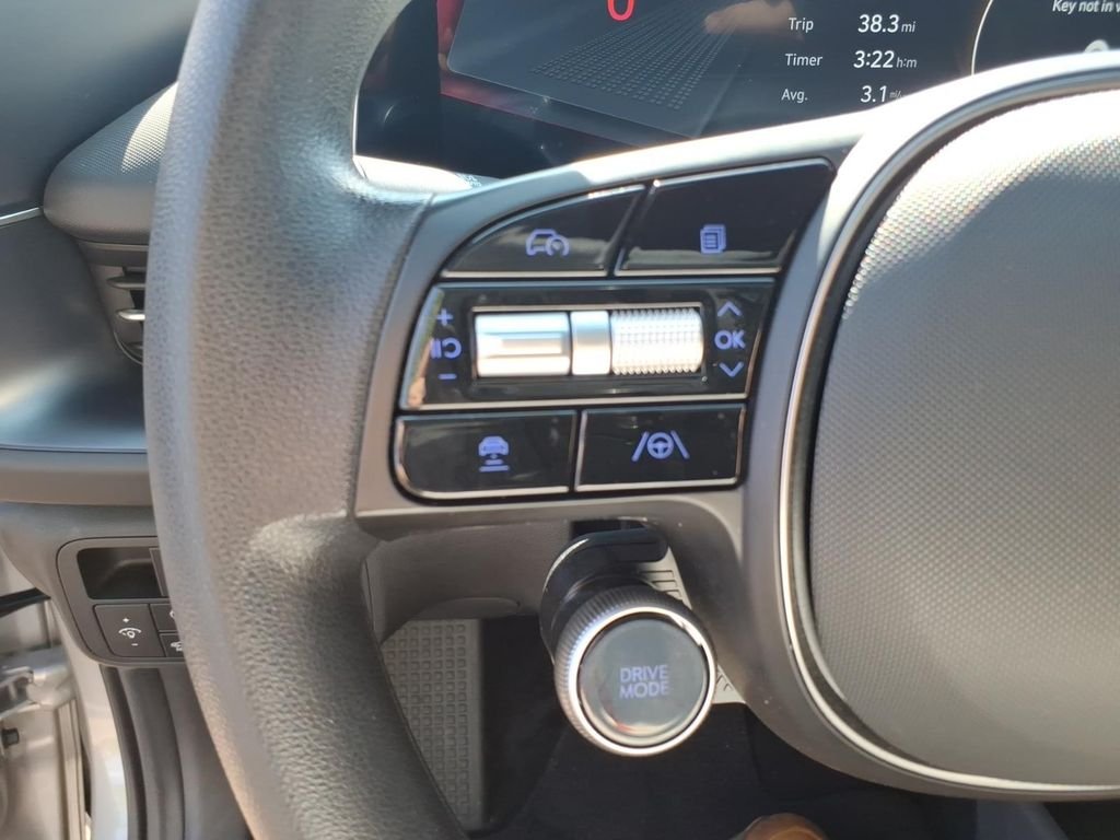 Certified Used 2024 Silver Hyundai SE Standard Range image 20
