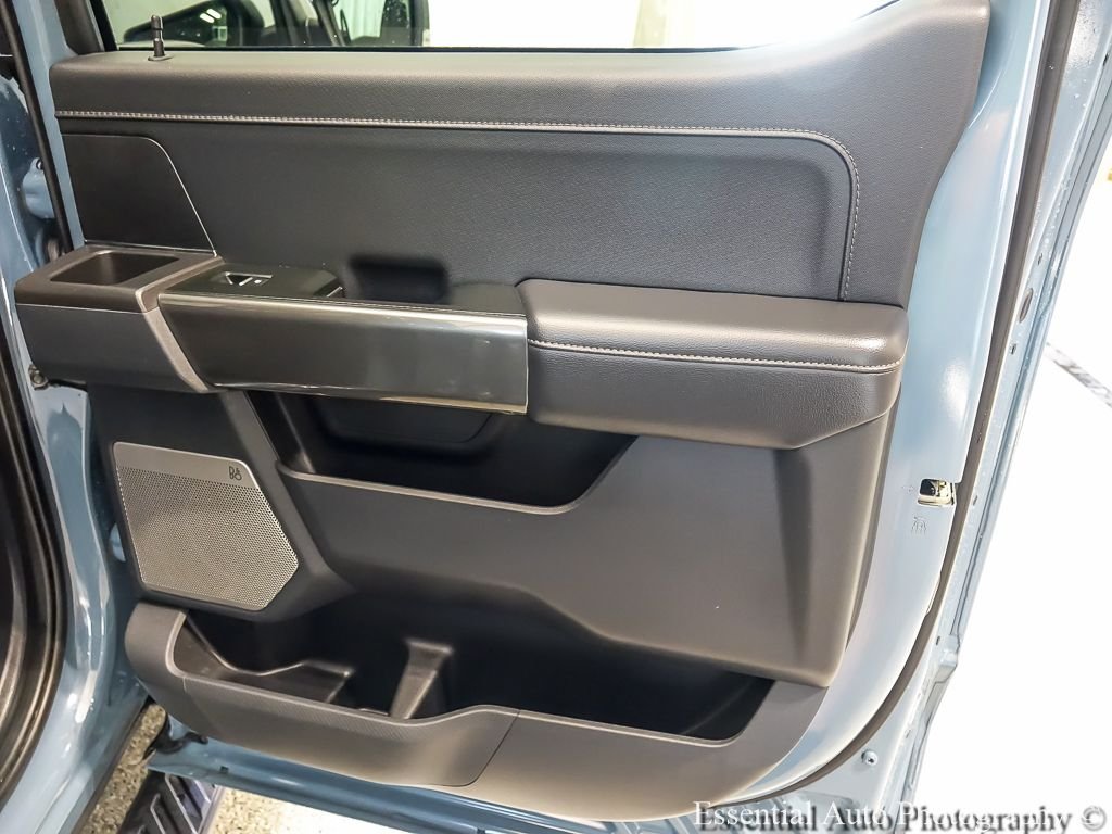 Used 2023 Blue Ford XLT image 22