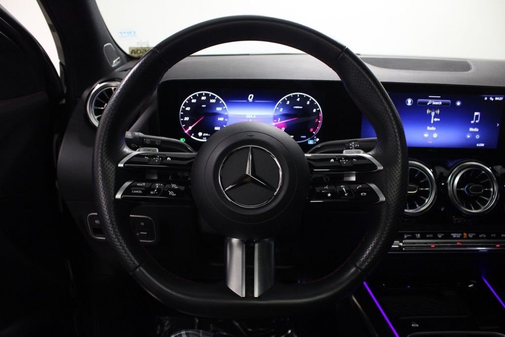 Certified Used 2025 Gray Mercedes-Benz GLA 250 image 19