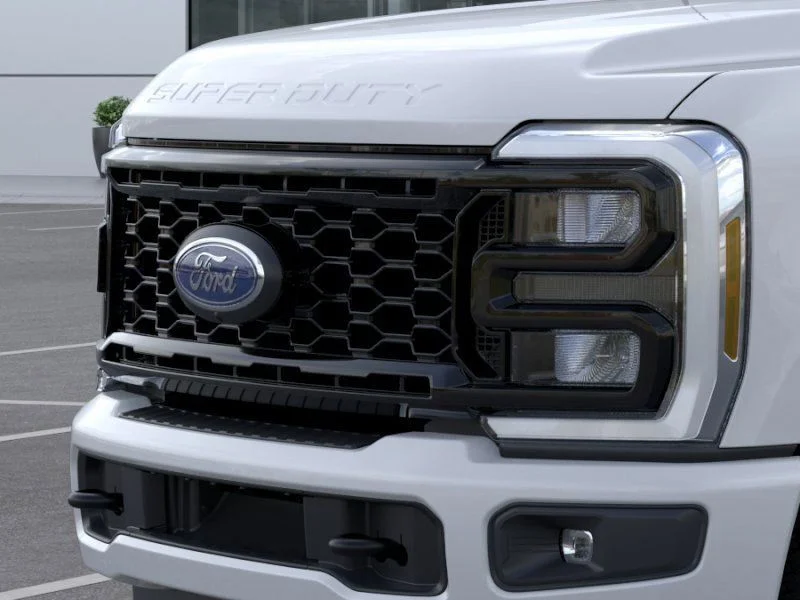 New 2026 Oxford White Ford XL image 18