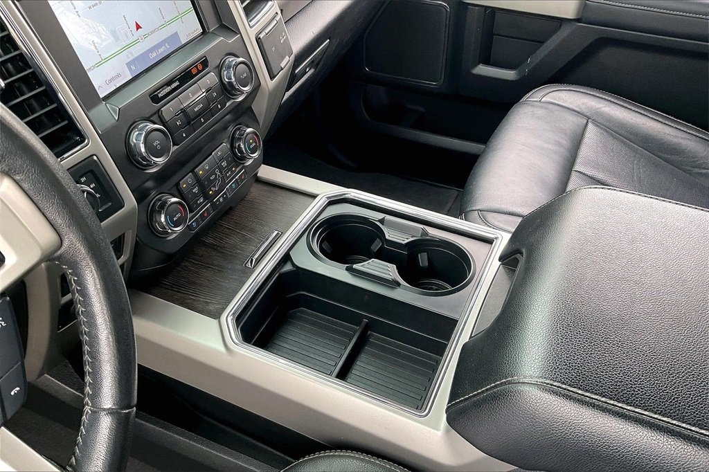 2020 FORD F-350 - Image 14