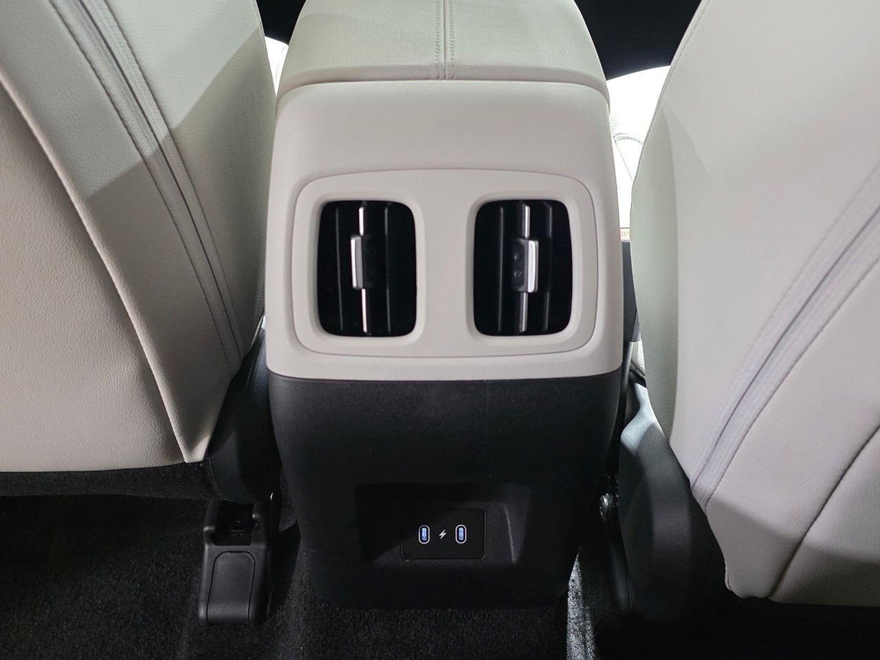 New 2026 Ecotronic Gray Hyundai SEL Plus FWD image 16