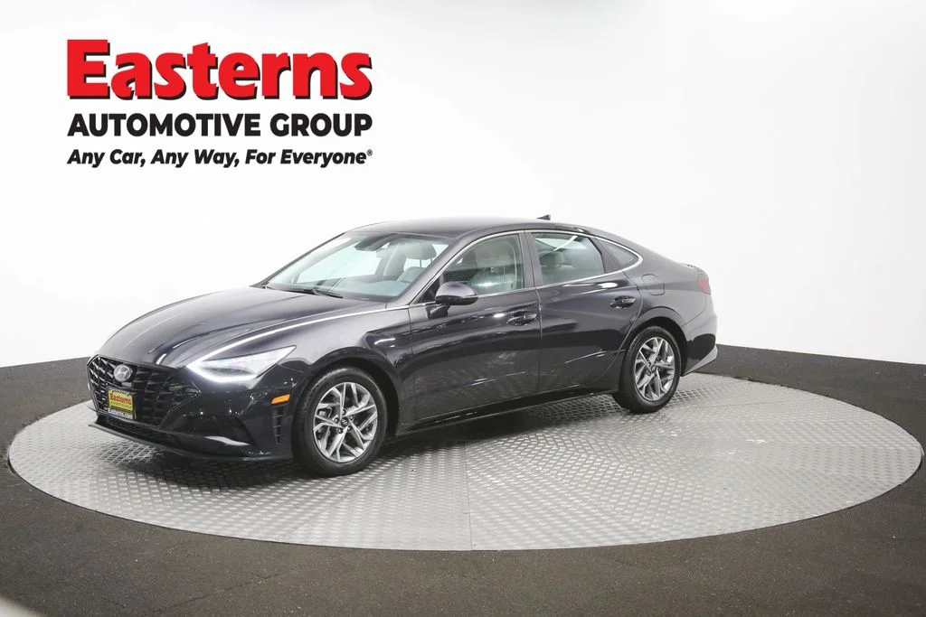 Used 2023 Blue Hyundai SEL image 56