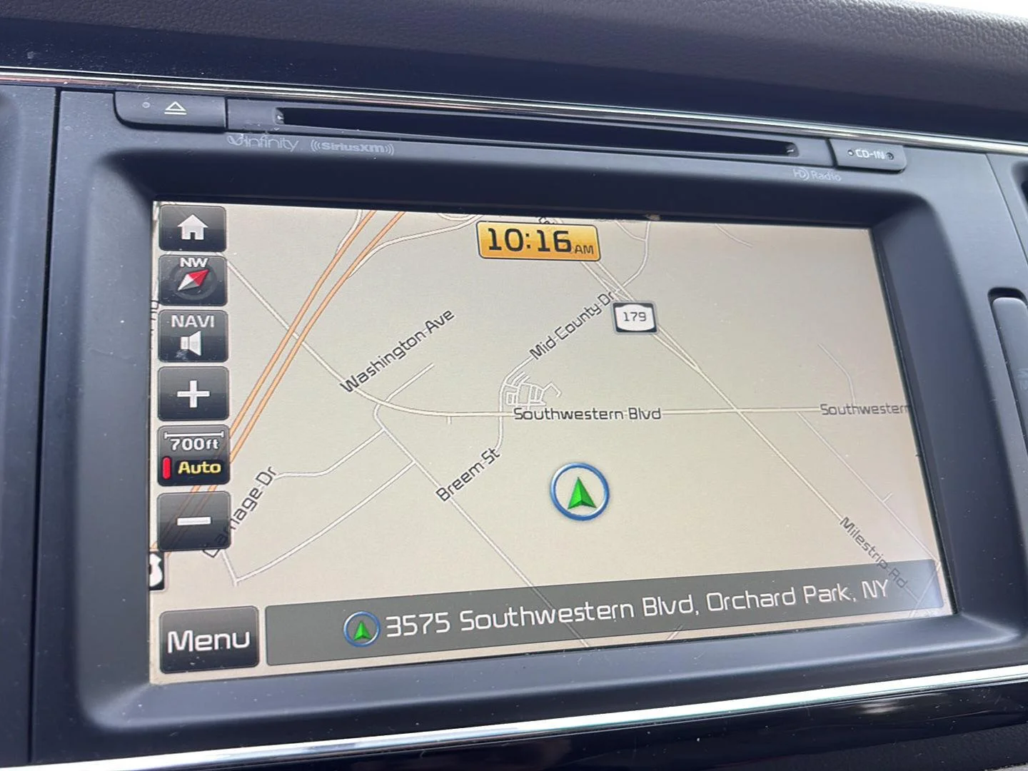 Used 2016 Platinum Graphite Kia Limited image 9