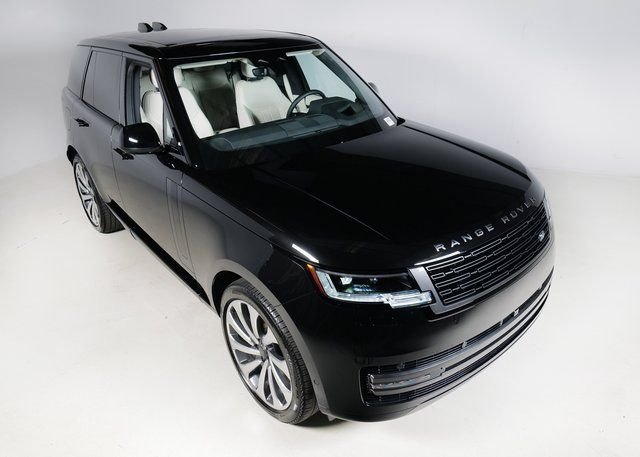 New 2026 Santorini Black Land Rover SE image 26