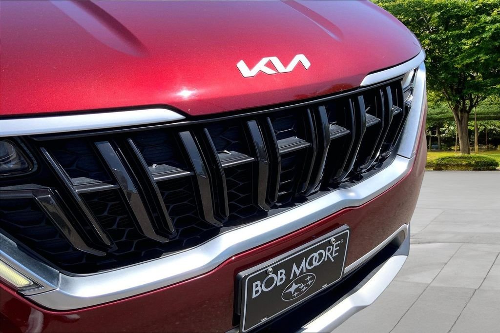 Used 2022 Red Kia LXS image 33