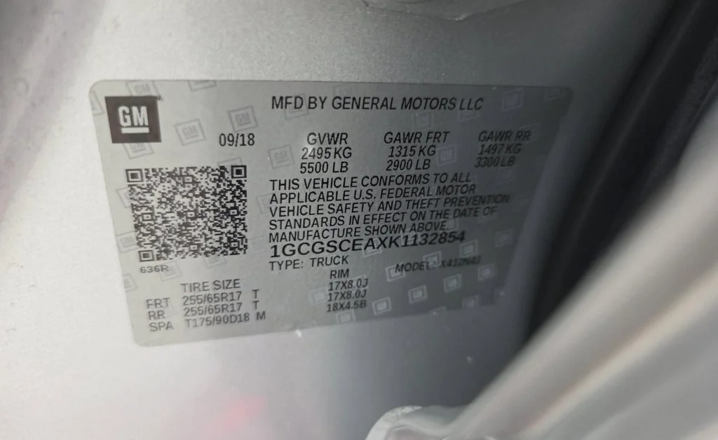 Used 2019 Silver Chevrolet LT image 6
