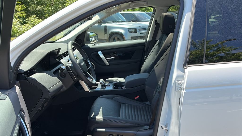 Certified Used 2025 White Land Rover S image 9